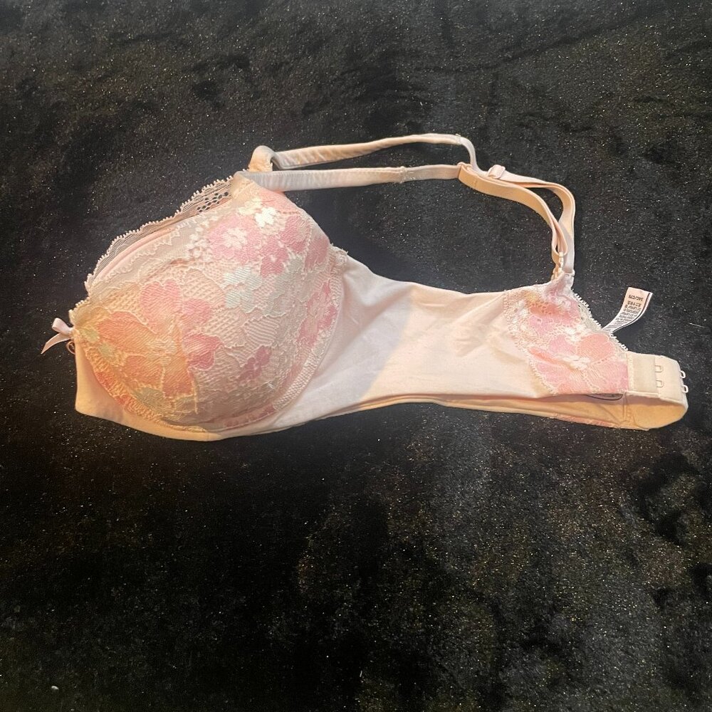 Victoria's Secret "Body by Victoria" Collection - Picture 13 of 13